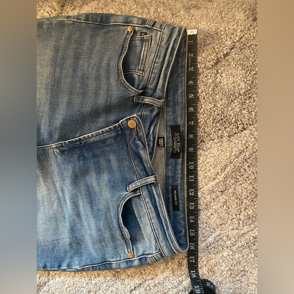 Judy Blue Relaxed Fit Jeans Size 13/31 - Picture 2 of 5